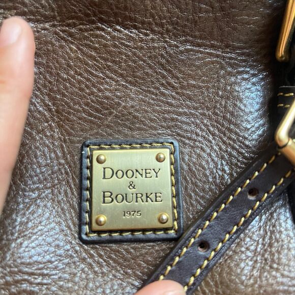 DOONEY & BOURKE 1975 BRISTOL LEATHER SATCHEL - Picture 4 of 4